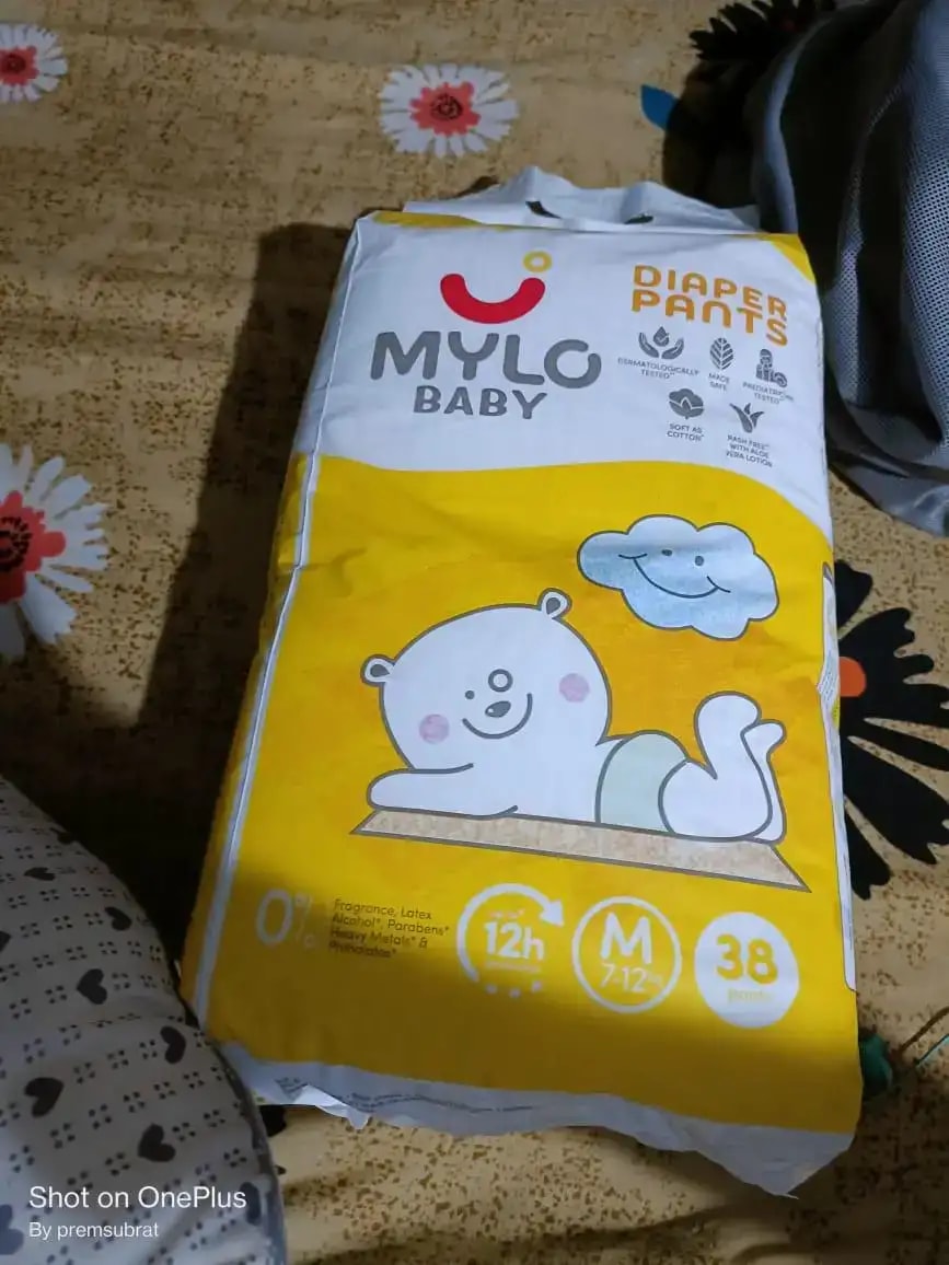 Mylo Baby New Born Diaper Pants | Up to 5Kgs | with Wetness Indicator | 92 Count