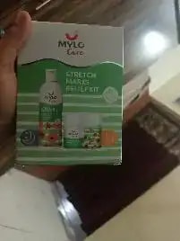 Stretch Marks Kit - Removes Scars | Made with Natural Ingredients | Tightens Skin - (1 Stretch Mark Oil - 100 ml, 2 Stretch Marks Cream - 100ml each)