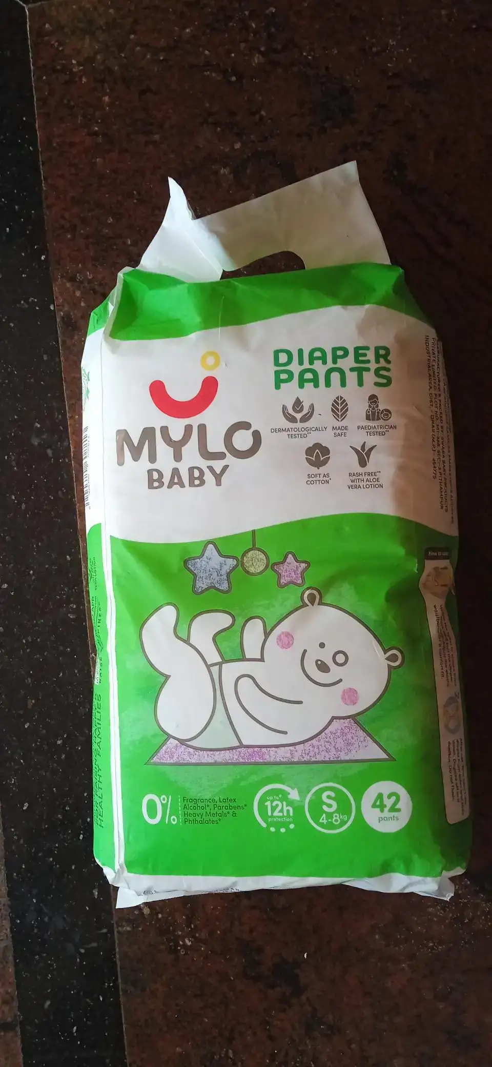 Mylo Baby New Born Diaper Pants | Up to 5Kgs | with Wetness Indicator | 92 Count