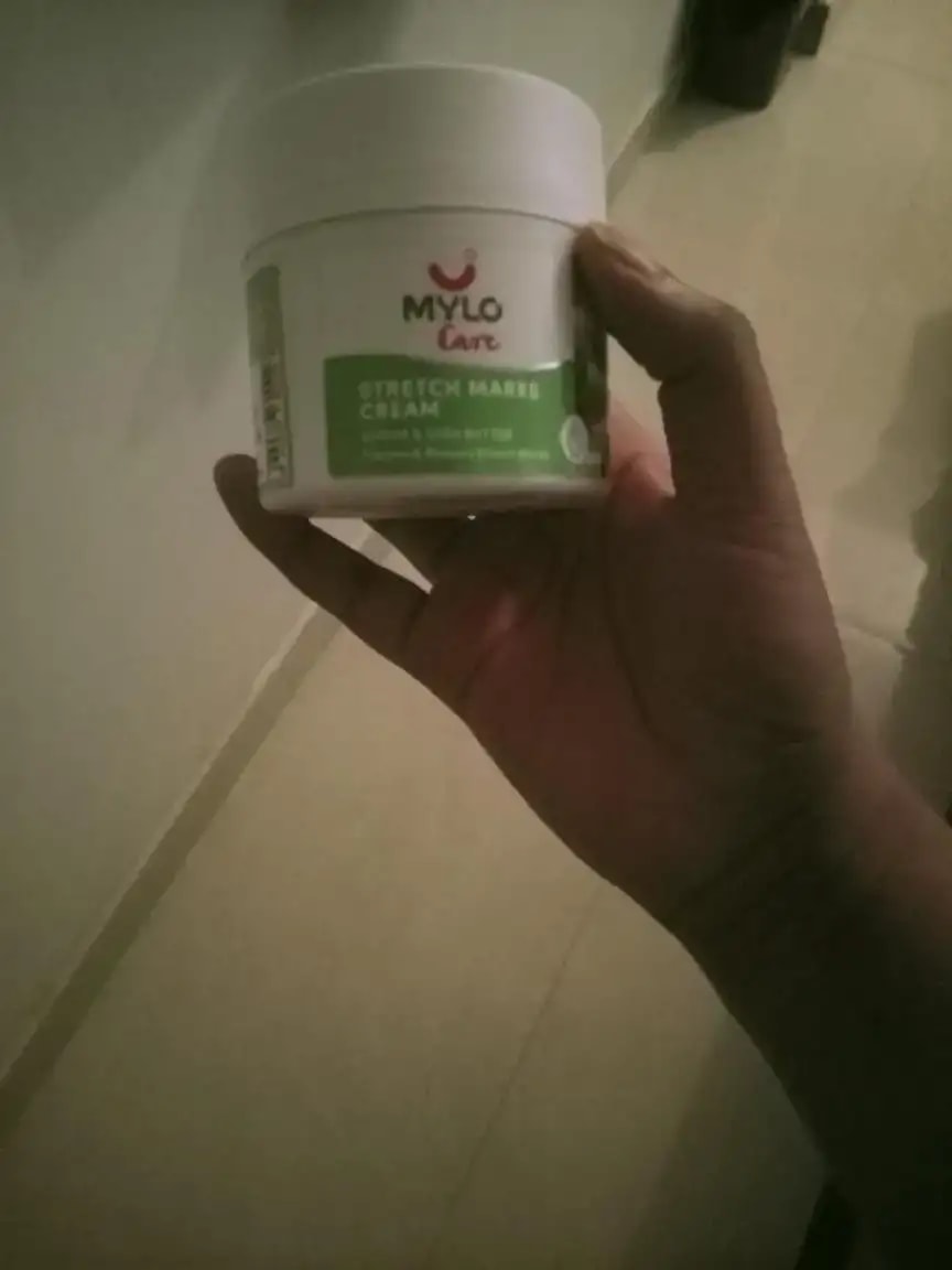 Stretch Marks Kit - Removes Scars | Made with Natural Ingredients | Tightens Skin - (1 Stretch Mark Oil - 100 ml, 2 Stretch Marks Cream - 100ml each)