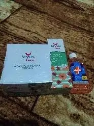 Stretch Marks Kit - Removes Scars | Made with Natural Ingredients | Tightens Skin - (1 Stretch Mark Oil - 100 ml, 2 Stretch Marks Cream - 100ml each)