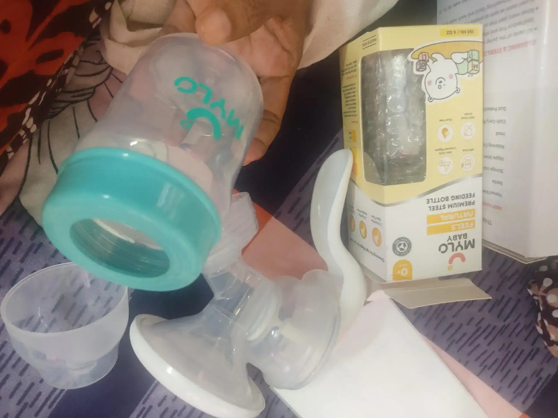 Stainless Steel Feeding Bottle | BPA Free | Anti-Colic | 100% Food Grade | Feels Natural Baby Bottle | Non-toxic Rust Free - 140 ml