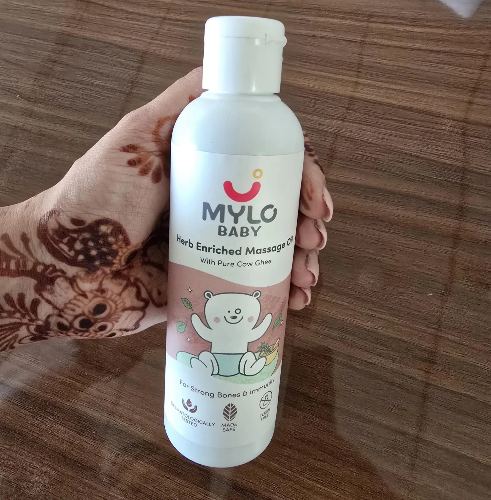 Mylo Herb Enriched Baby Massage Oil - 200 ml | Pack of 2 | Dermatologically Tested | Made Safe Certified | Nourishes Skin | Strengthens Immunity | Ayurvedic Preparation
