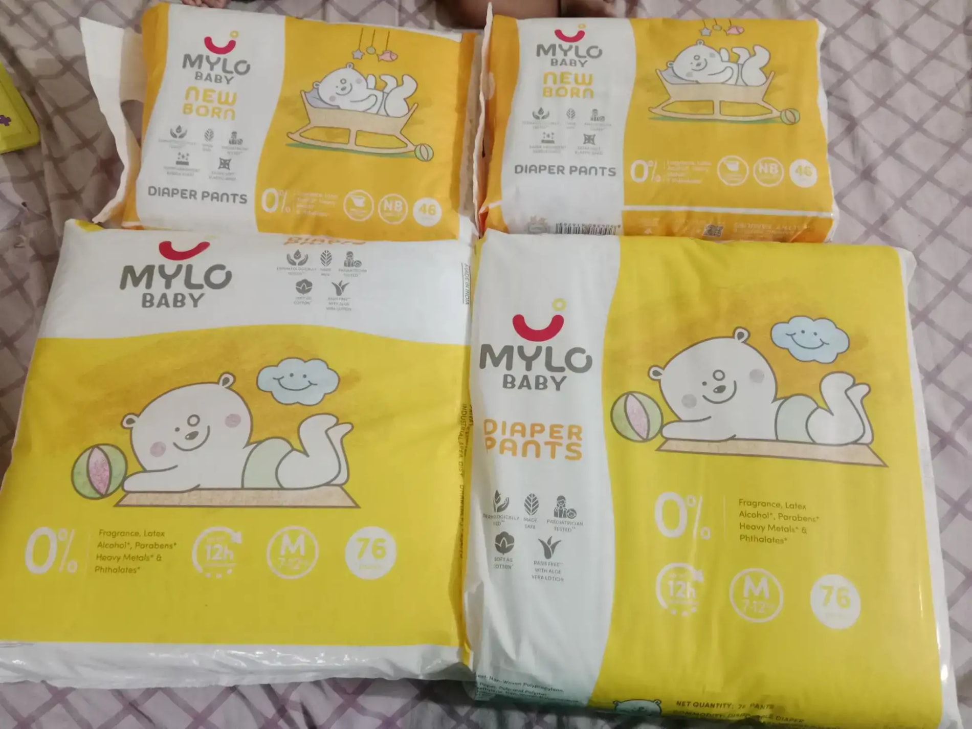 Mylo Baby New Born Diaper Pants | Up to 5Kgs | with Wetness Indicator | 92 Count