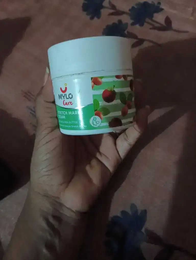 Stretch Marks Cream for Women - Clinically Proven | Removes Stretch Marks | Made Safe Certified | Safe During Pregnancy & Breastfeeding (100gm)