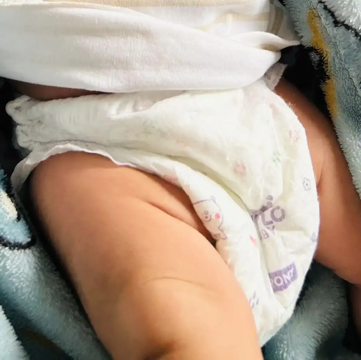 Mylo Baby New Born Diaper Pants | Up to 5Kgs | with Wetness Indicator | 92 Count