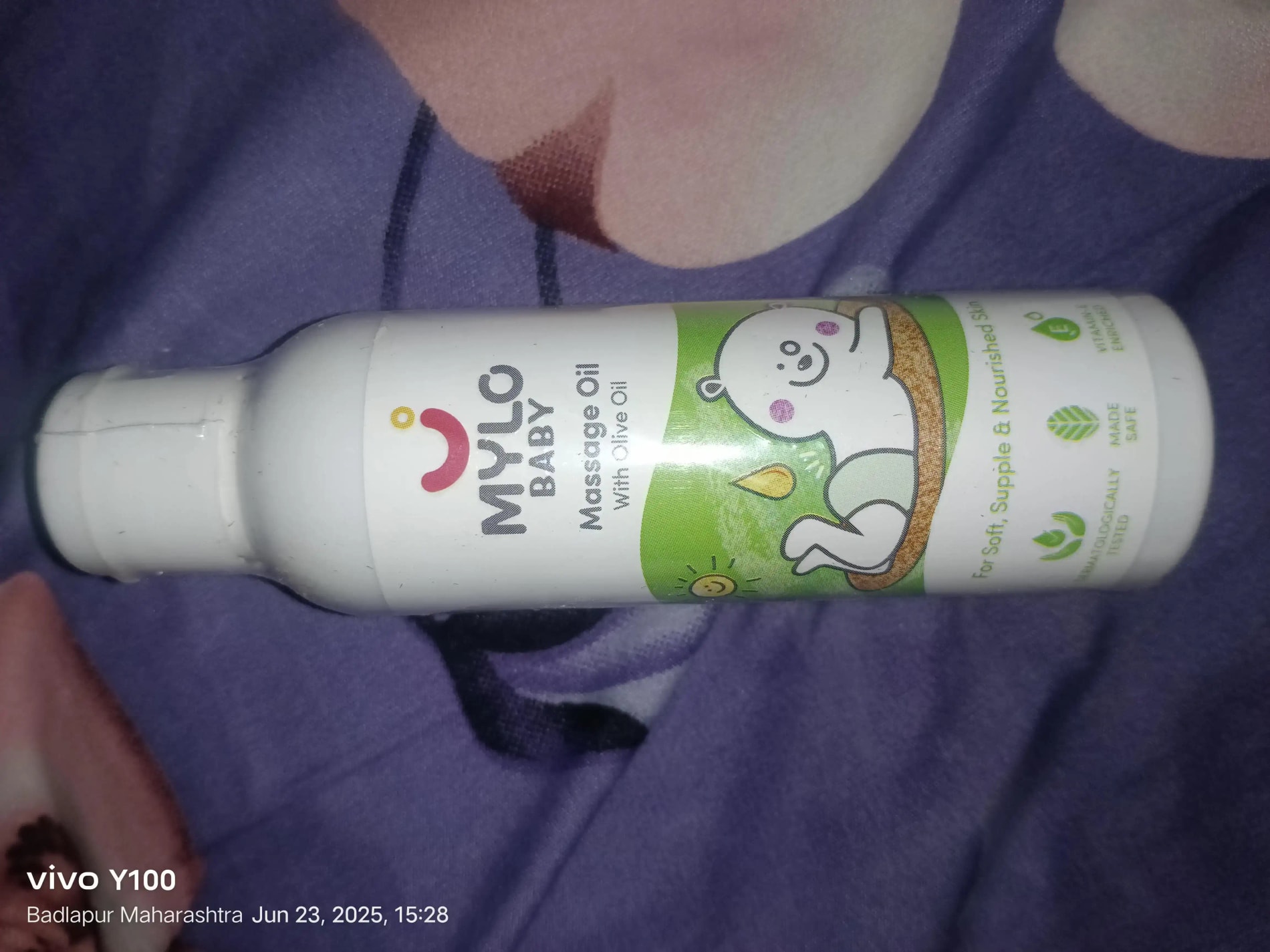Mylo Herb Enriched Baby Massage Oil - 100 ml | For Winters Dermatologically Tested | Made Safe Certified | Nourishes Skin | Strengthens Immunity | Ayurvedic Preparation