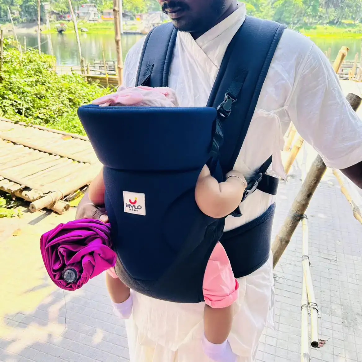 Baby Carrier Bag for 0 to 3 Years with 4 Comfortable Carrying Positions | Lightweight & Travel Friendly | Padded Neck & Shoulder Support - Red & Black