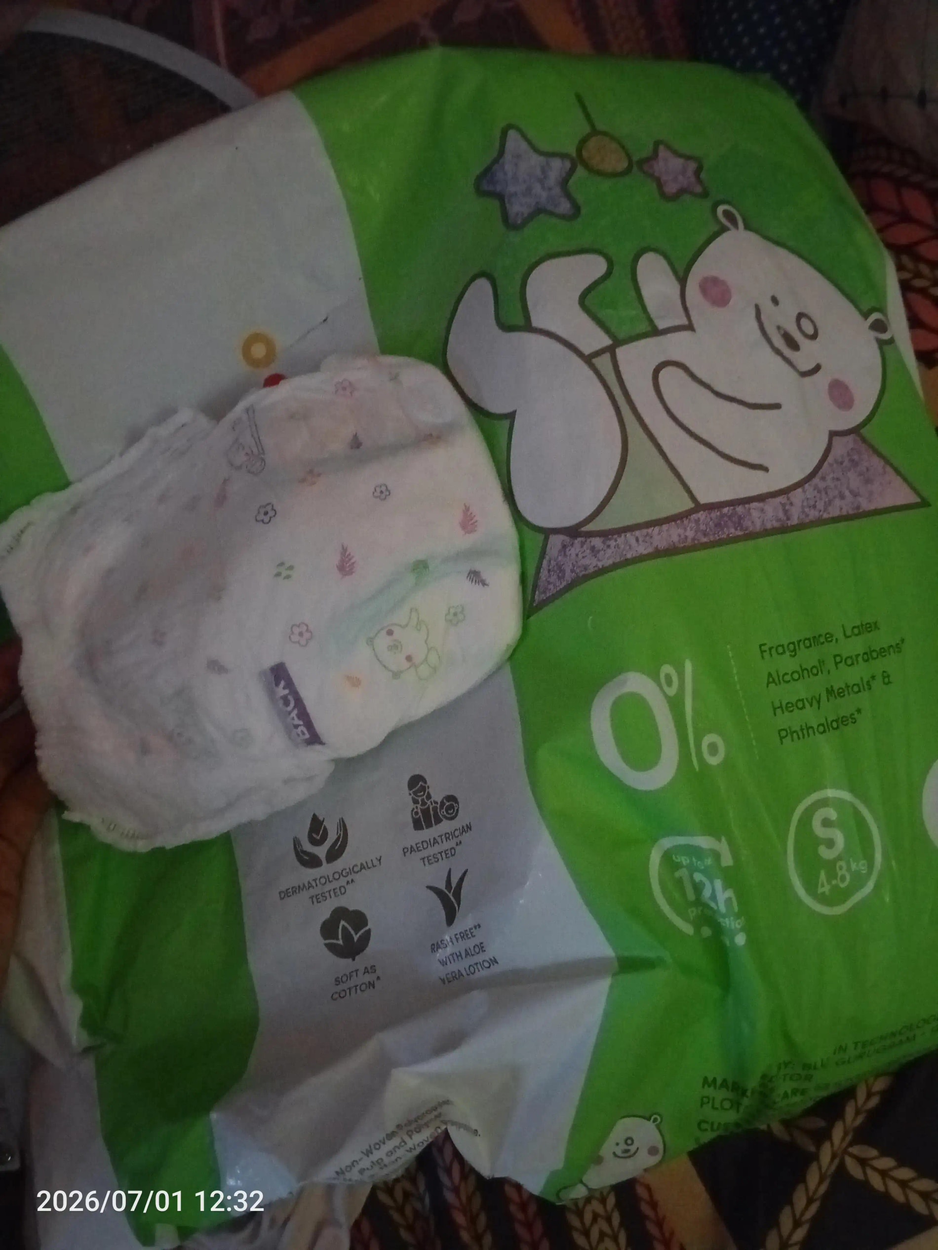 Mylo Baby New Born Diaper Pants | Up to 5Kgs | with Wetness Indicator | 92 Count