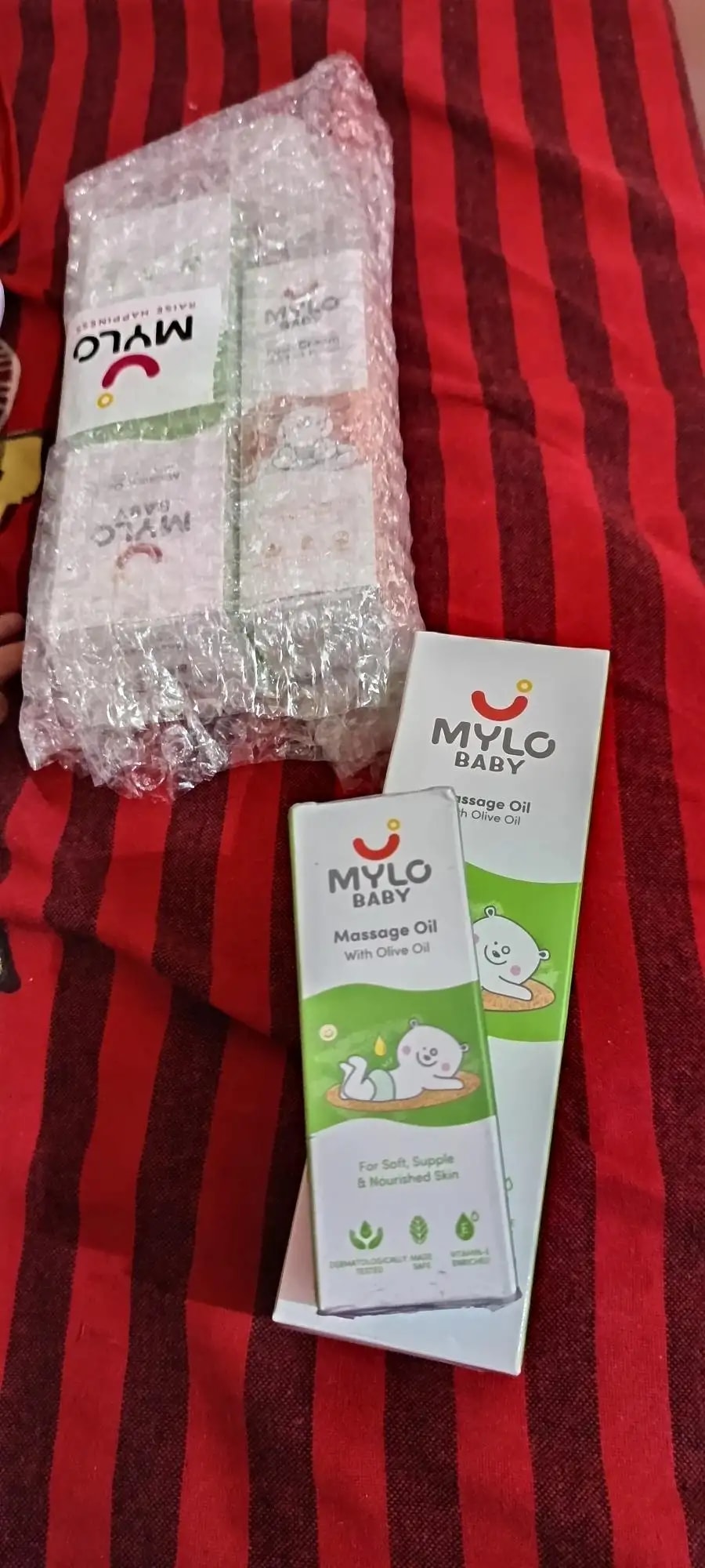 Mylo Herb Enriched Baby Massage Oil - 100 ml | For Winters Dermatologically Tested | Made Safe Certified | Nourishes Skin | Strengthens Immunity | Ayurvedic Preparation