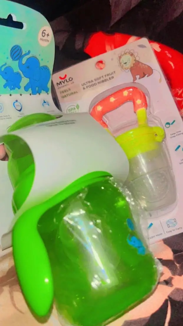 Feels Natural Ultra Soft Fruit & Food Nibbler- Pink | Convenient to Introduce Fruits & Veggies to Baby | Ultra-soft Silicone Mesh for Easy Chewing | Easy One Snap Filling | Helps Relieve Teething Discomfort