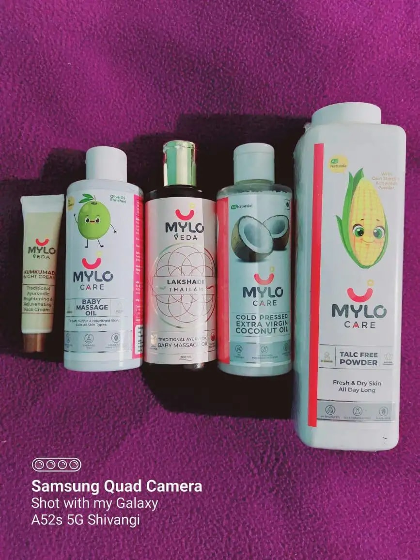 Mylo Herb Enriched Baby Massage Oil - 100 ml | For Winters Dermatologically Tested | Made Safe Certified | Nourishes Skin | Strengthens Immunity | Ayurvedic Preparation