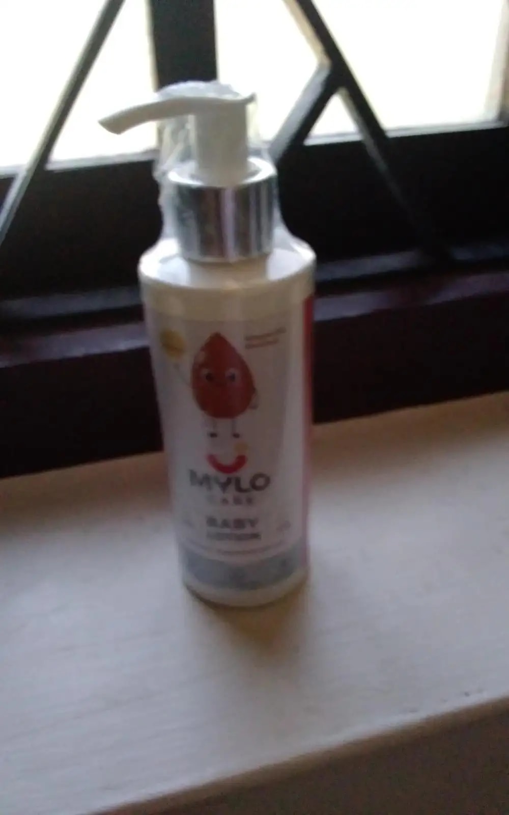 Baby Lotion for Kids | Made Safe Certified | Dermatologically Tested | Long Lasting 24 Hours Moisturisation | Soothes Dryness - 200 ml