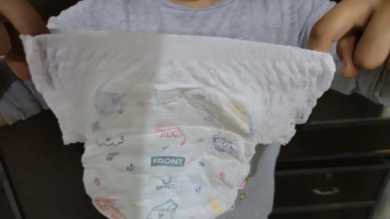 Mylo Baby New Born Diaper Pants | Up to 5Kgs | with Wetness Indicator | 92 Count