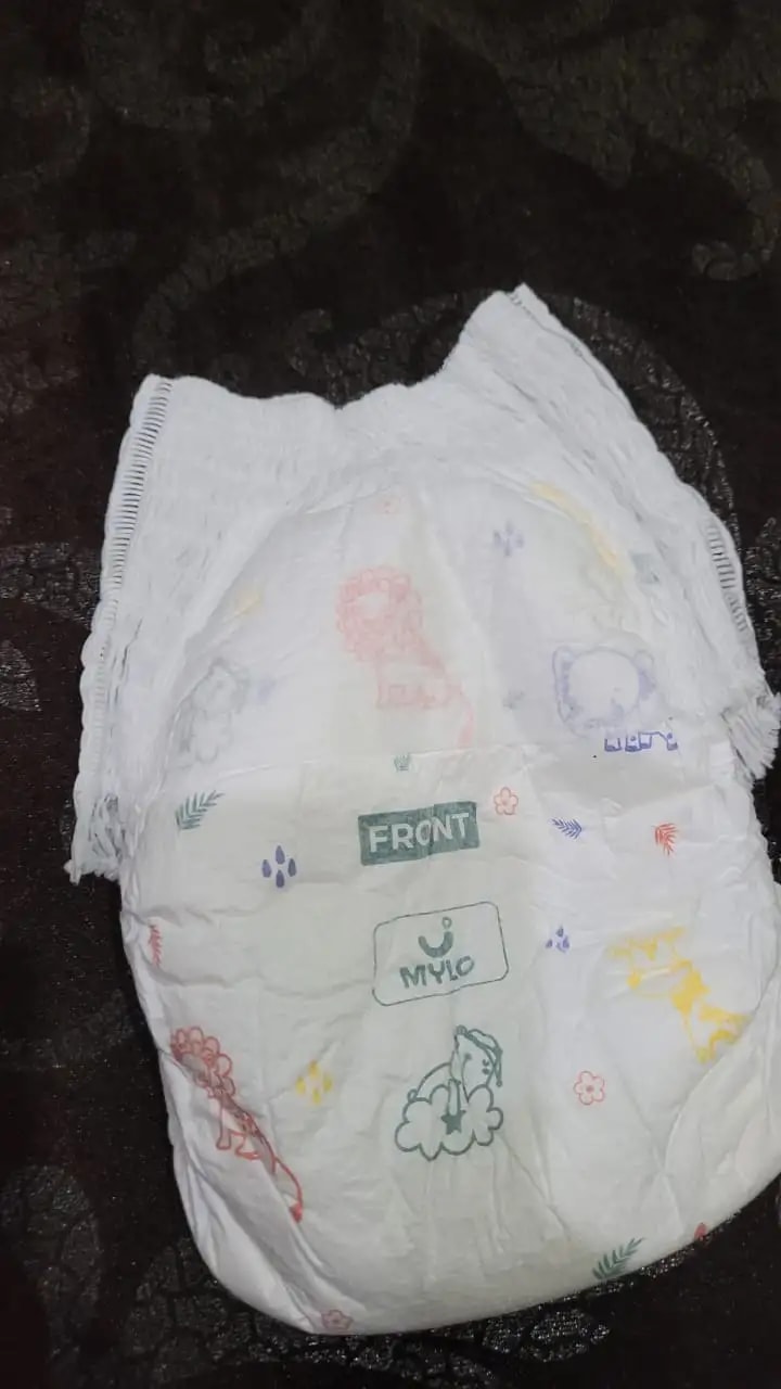 Mylo Baby New Born Diaper Pants | Up to 5Kgs | with Wetness Indicator | 92 Count