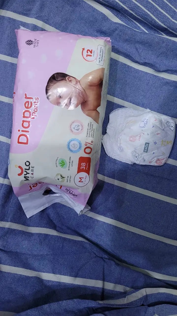 Mylo Baby New Born Diaper Pants | Up to 5Kgs | with Wetness Indicator | 92 Count