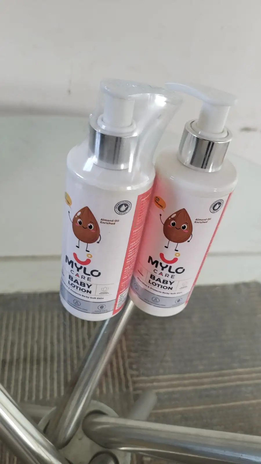 Baby Lotion for Kids | Made Safe Certified | Dermatologically Tested | Long Lasting 24 Hours Moisturisation | Soothes Dryness - 200 ml