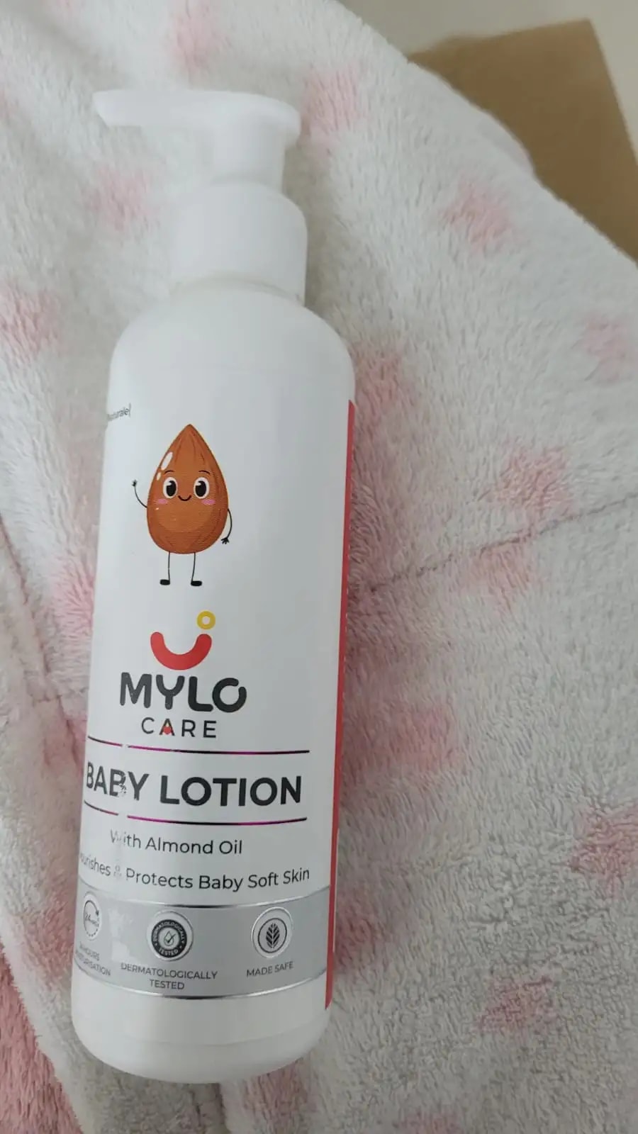 Baby Lotion for Kids | Made Safe Certified | Dermatologically Tested | Long Lasting 24 Hours Moisturisation | Soothes Dryness - 200 ml