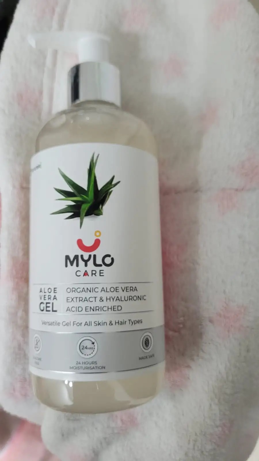 Aloe Vera Gel with 99% Organic Aloe Vera | Nurtures Skin & Hair | Reduces Suntan | Soothes Burns | Enhances Hair Resilience (300 ml)