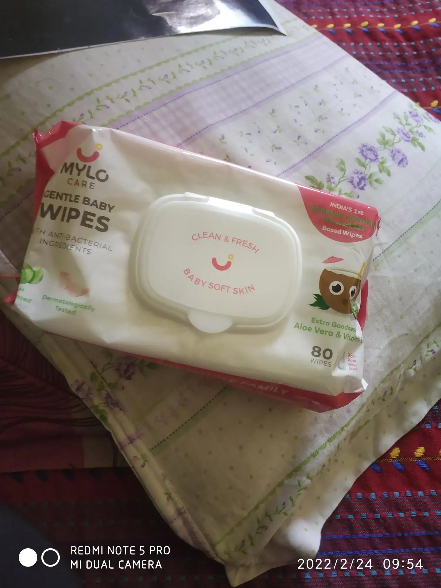 Gentle Baby Wipes With Lid - Organic Coconut Oil, Neem, Aloe Vera and Vitamin E | 98% Pure Water | Dermatologically Tested (Pack of 6) - 72 Wipes Per Pack