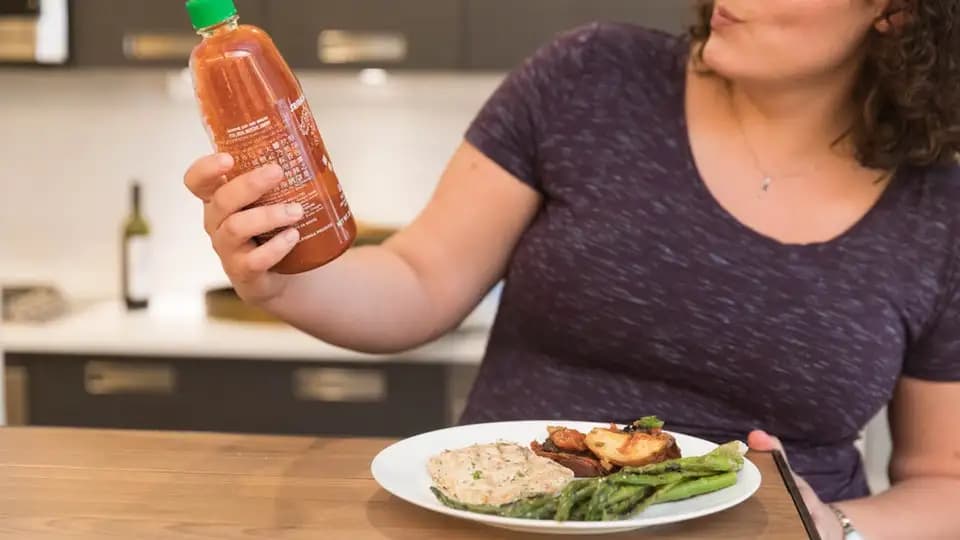 Eating Spicy Food During Pregnancy: Is it Safe or Not?