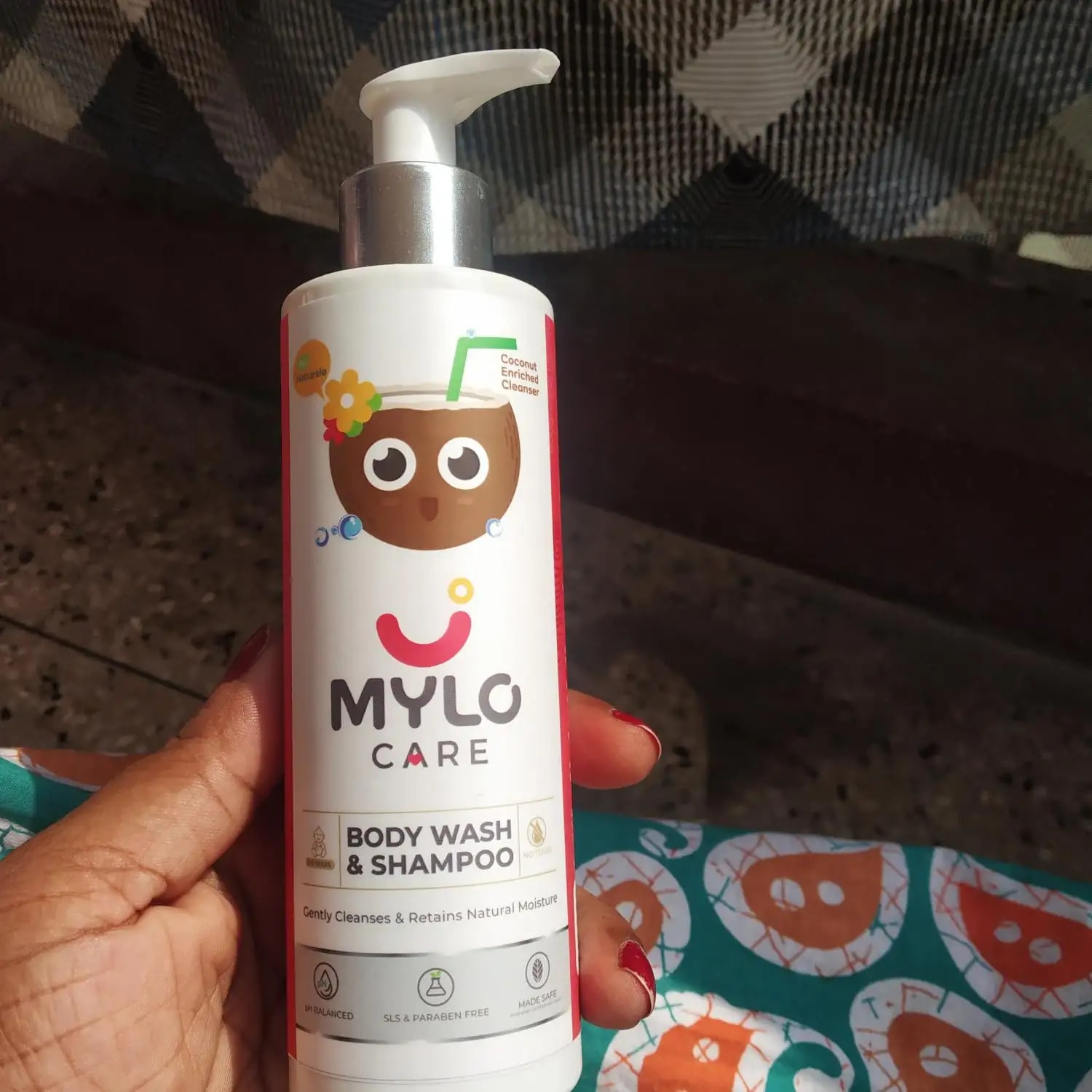 Baby Shampoo and Body Wash | Gentle Cleansing Head-to-Toe | Tear Free Formulation | Retains Natural Moisture | Dermatologically Tested | Made Safe Certified- 200 ml - Pack of 2