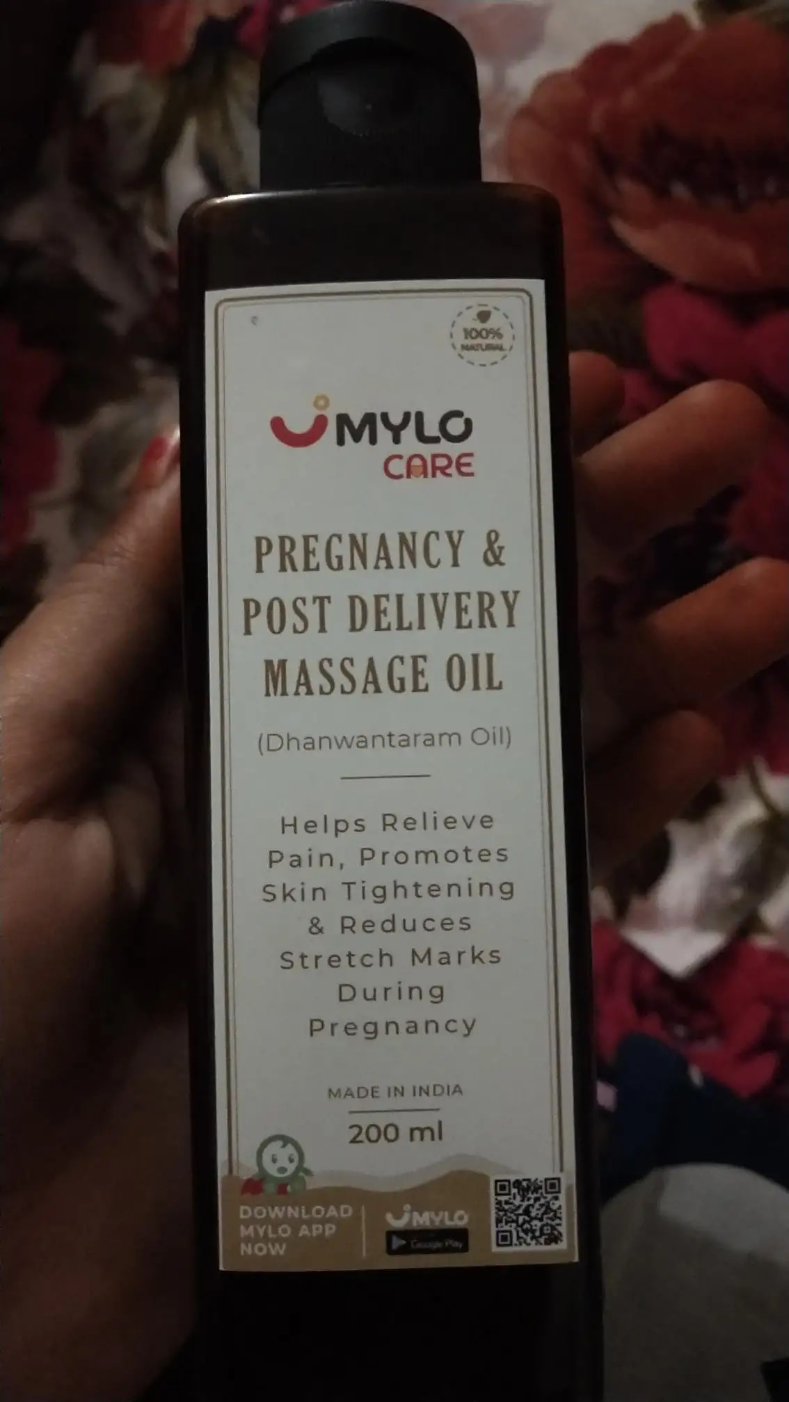 Ayurvedic Pregnancy Massage Oil | Relieves Pregnancy Pain & Ichiness | Heals Stretch Marks | Firms Up Body Post Pregnancy | Made with Dhanwantram Recipe (200 ml)