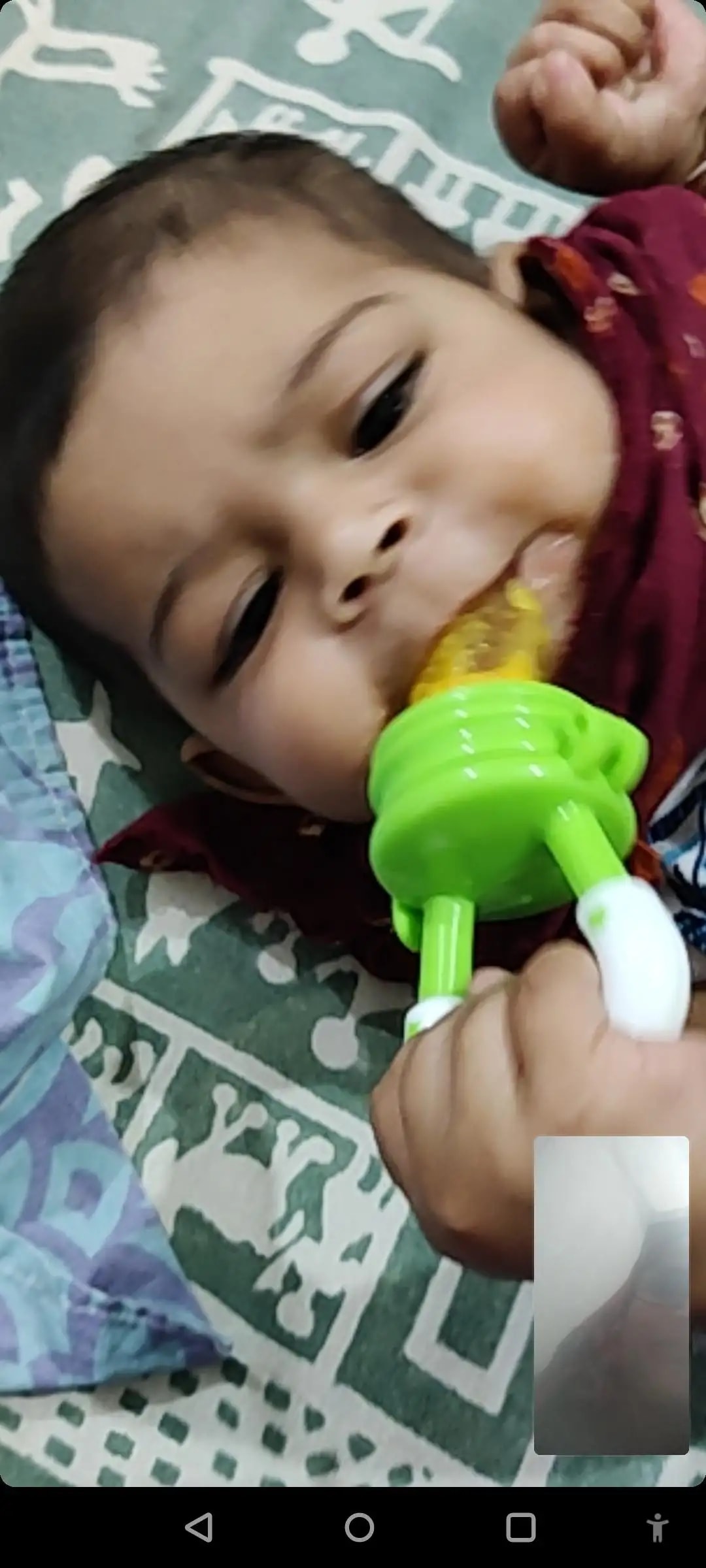 2-in-1 Baby Feeding Bottle | BPA Free with Anti-Colic Nipple & Spoon | Easy Flow Neck Design - Lion & Giraffe 125ml & 250ml