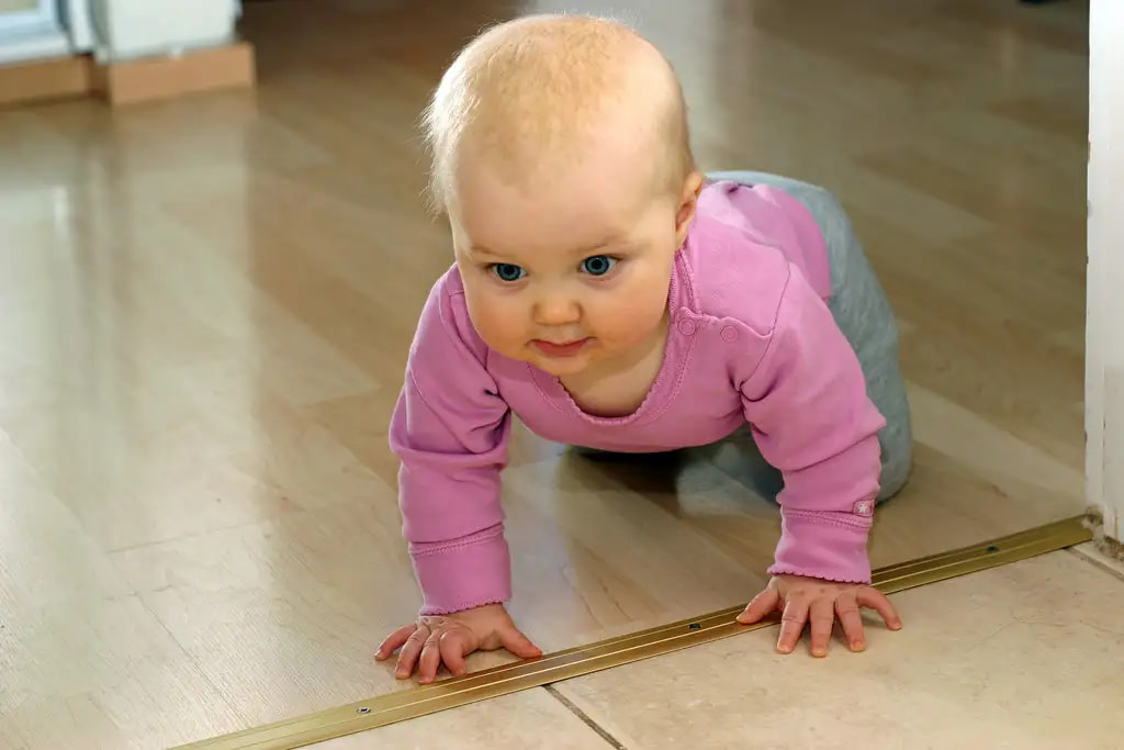 Baby Crawling: A Parent's Guide to Baby's First Moves
