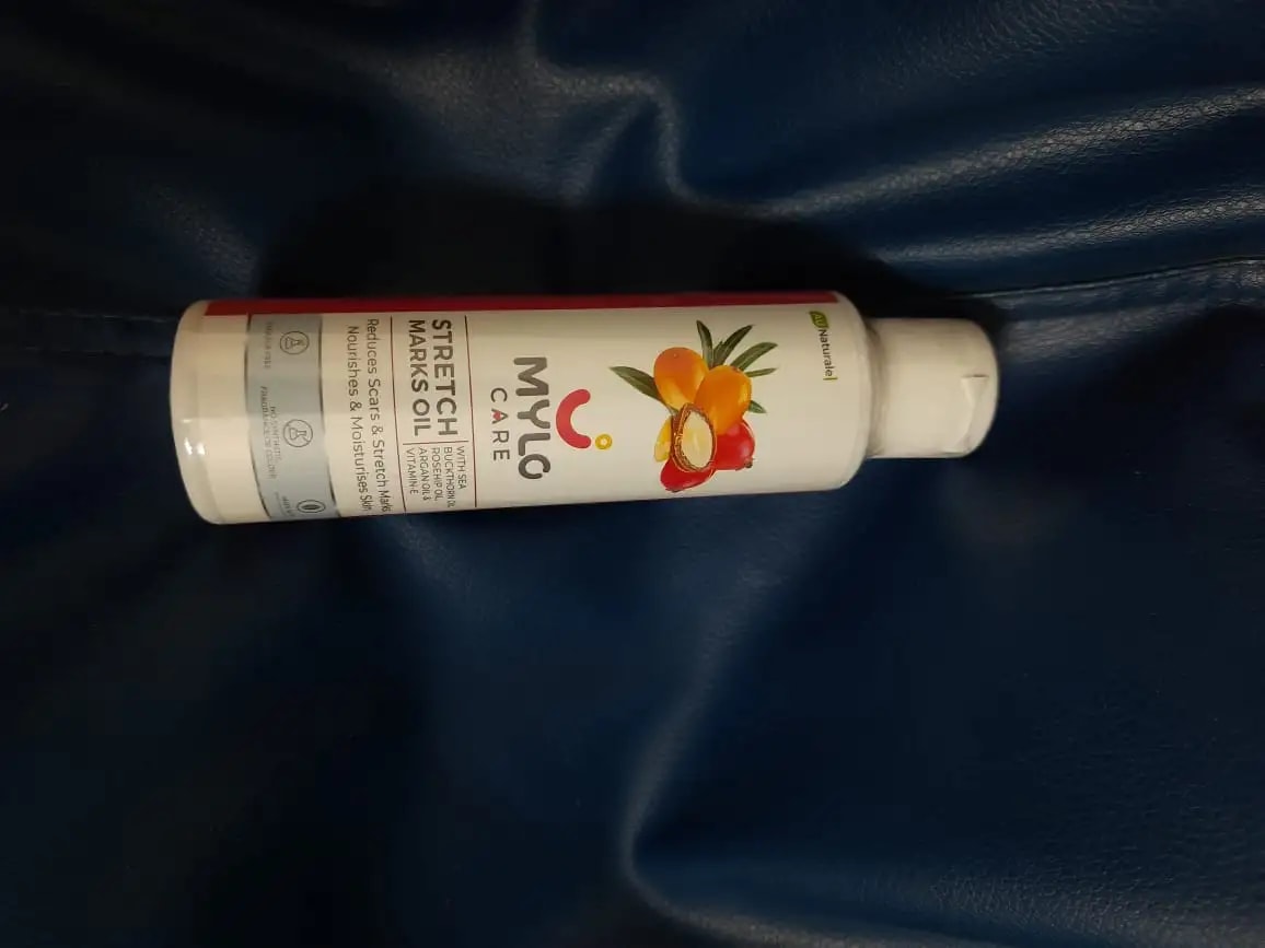 Stretch Marks Oil With Sea Buckthorn, Rosehip, Argan & Coconut Oil | Scars & Stretch Mark Lightening | Natural Skin Care Solution for Pregnant Women - 100ml