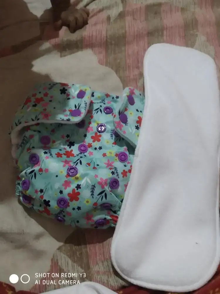 Adjustable Washable & Reusable Cloth Diaper With Dry Feel, Absorbent Insert Pad (3M-3Y) Prevents Rashes - Floral Spring - Pack of 1