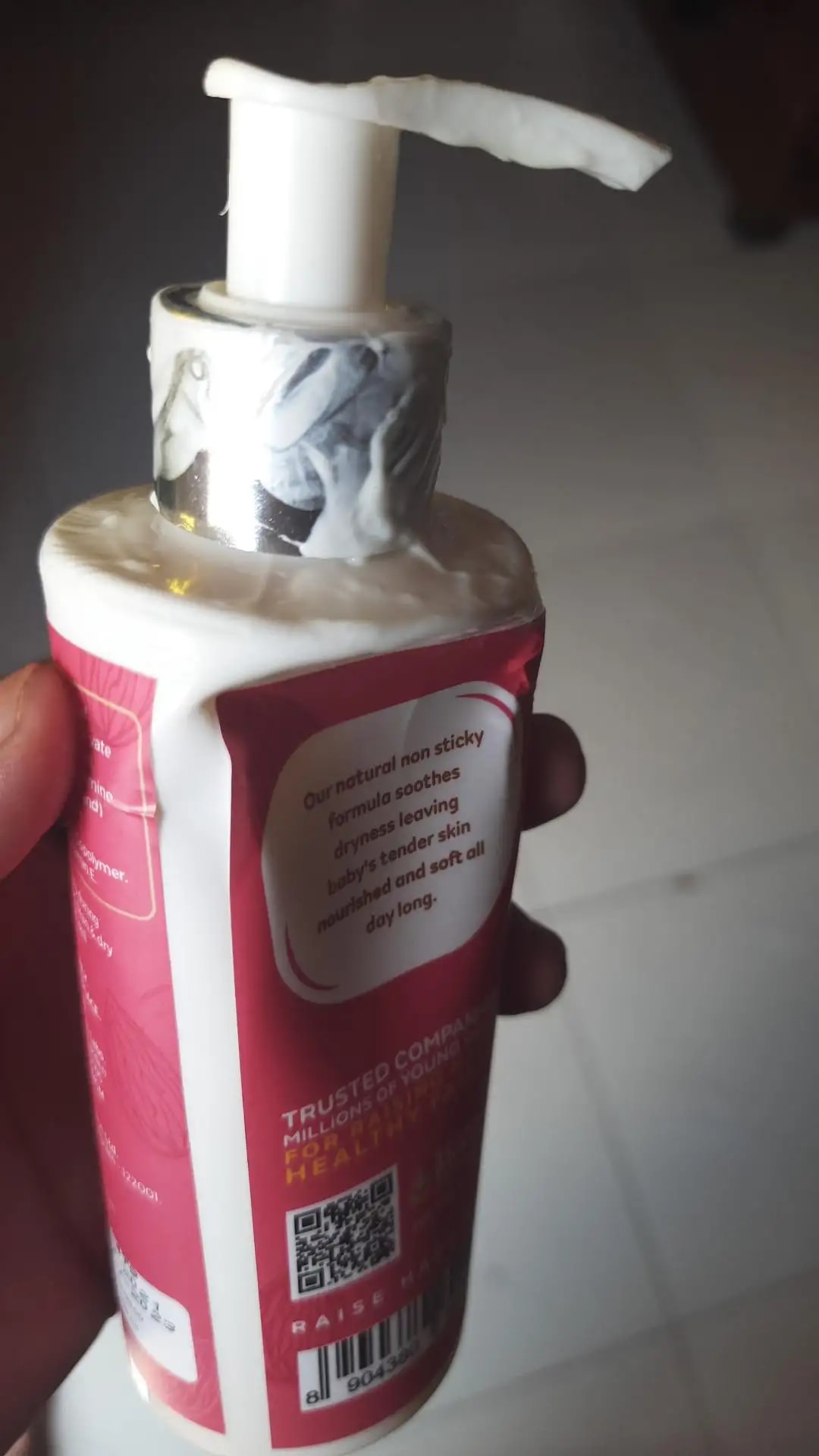 Baby Lotion for Kids | Made Safe Certified | Dermatologically Tested | Long Lasting 24 Hours Moisturisation | Soothes Dryness - 200 ml