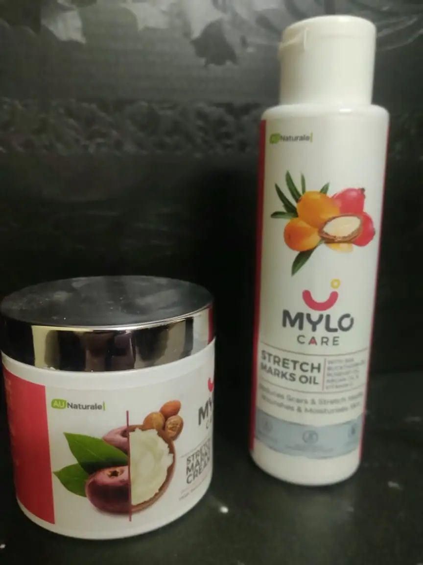 Stretch Marks Kit - Removes Scars | Made with Natural Ingredients | Tightens Skin - (1 Stretch Mark Oil - 100 ml, 2 Stretch Marks Cream - 100ml each)
