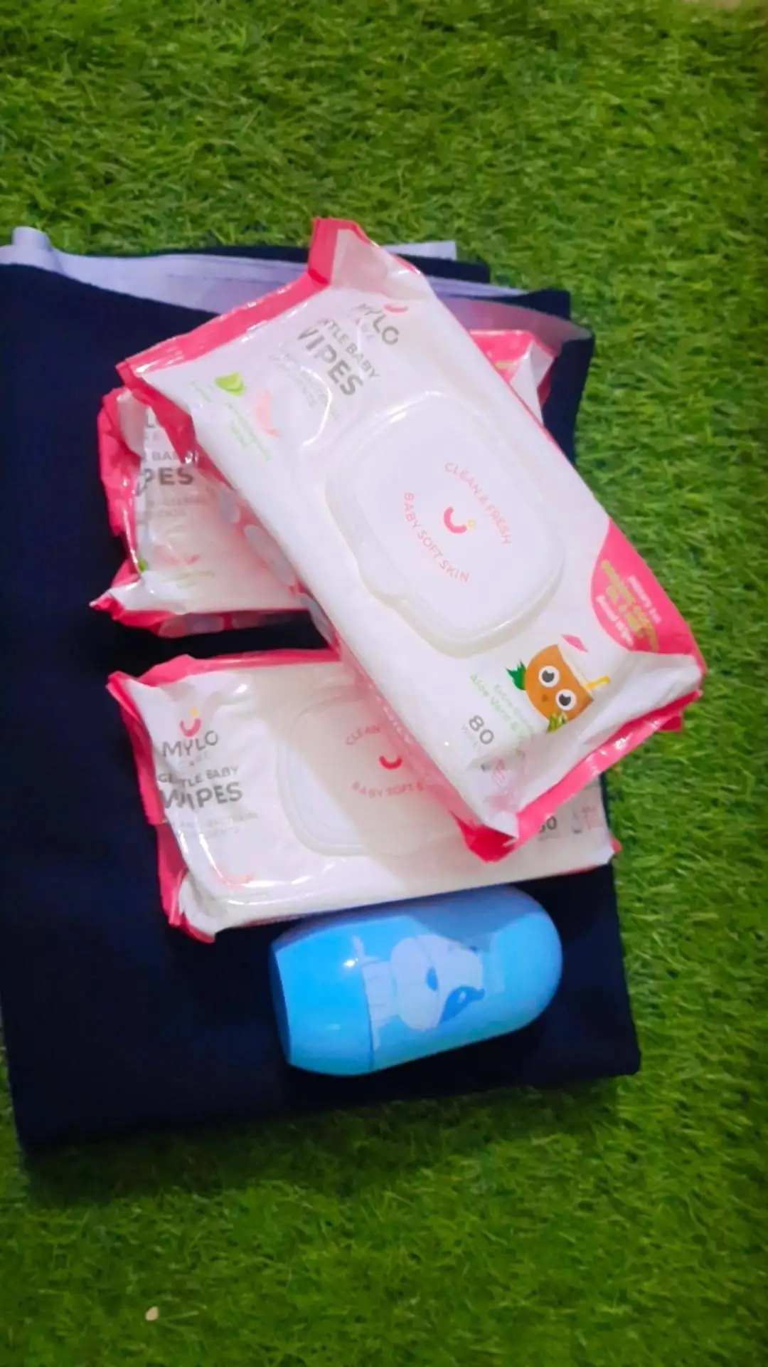 Gentle Baby Wipes With Lid - Organic Coconut Oil, Neem, Aloe Vera and Vitamin E | 98% Pure Water | Dermatologically Tested (Pack of 6) - 72 Wipes Per Pack