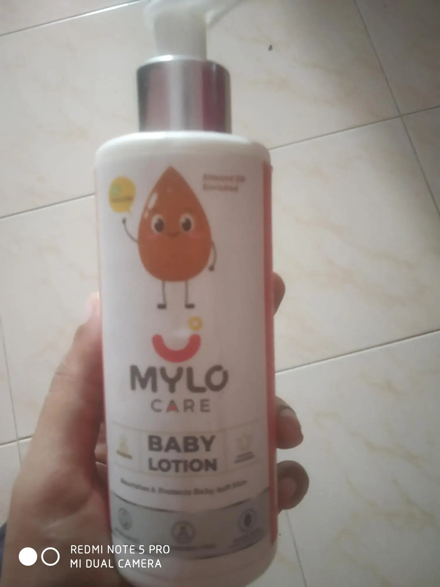 Baby Lotion for Kids | Made Safe Certified | Dermatologically Tested | Long Lasting 24 Hours Moisturisation | Soothes Dryness - 200 ml