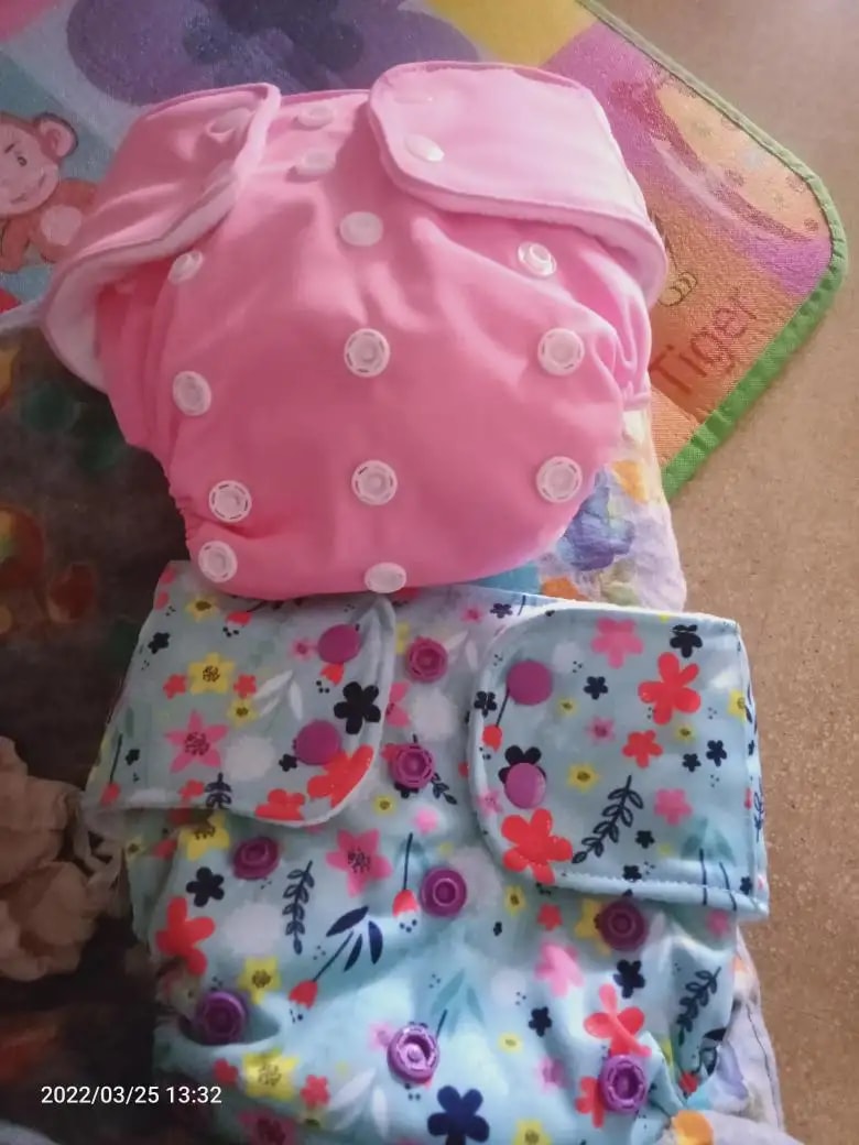 Adjustable Washable & Reusable Cloth Diaper With Dry Feel, Absorbent Insert Pad (3M-3Y) Prevents Rashes - Floral Spring - Pack of 1