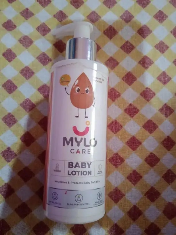 Baby Lotion for Kids | Made Safe Certified | Dermatologically Tested | Long Lasting 24 Hours Moisturisation | Soothes Dryness - 200 ml