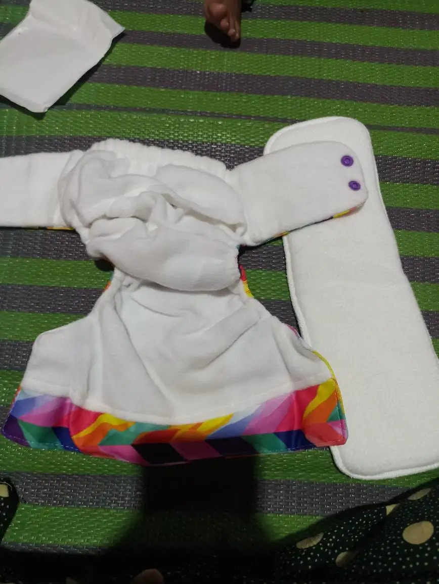 Adjustable Washable & Reusable Cloth Diaper With Dry Feel, Absorbent Insert Pad (3M-3Y) Prevents Rashes - Floral Spring - Pack of 1
