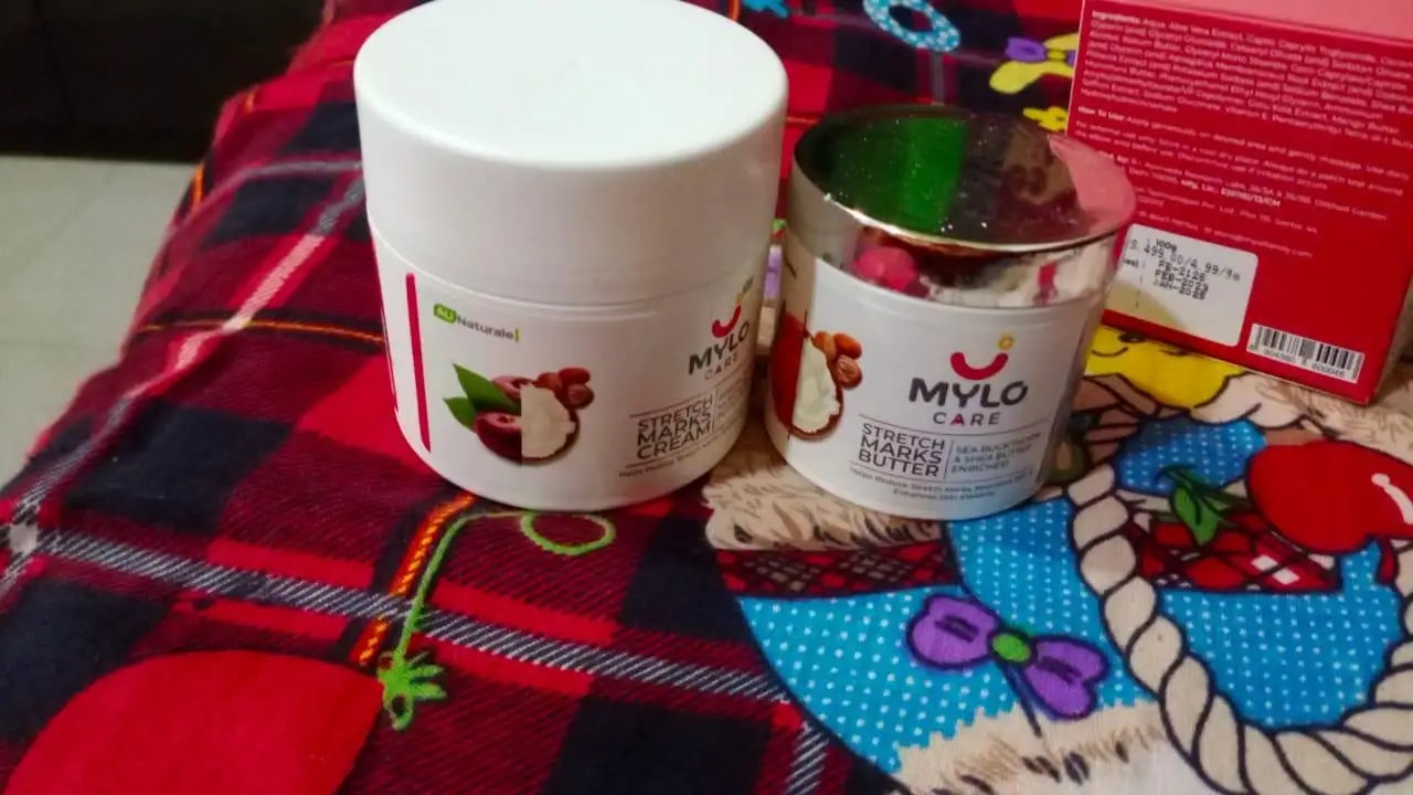 Stretch Marks Kit - Removes Scars | Made with Natural Ingredients | Tightens Skin - (1 Stretch Mark Oil - 100 ml, 2 Stretch Marks Cream - 100ml each)