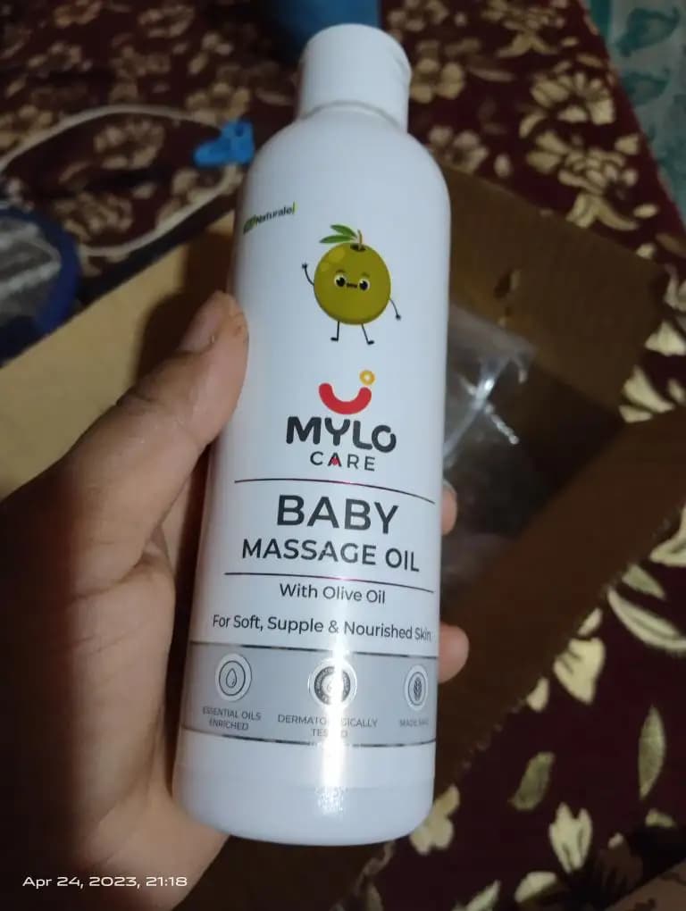 Baby Massage Oil 200ml | Improves Complexion & Skin Tone | Moisturizes & Nourishes Skin | Aids in Sun Protection | Made Safe Certified