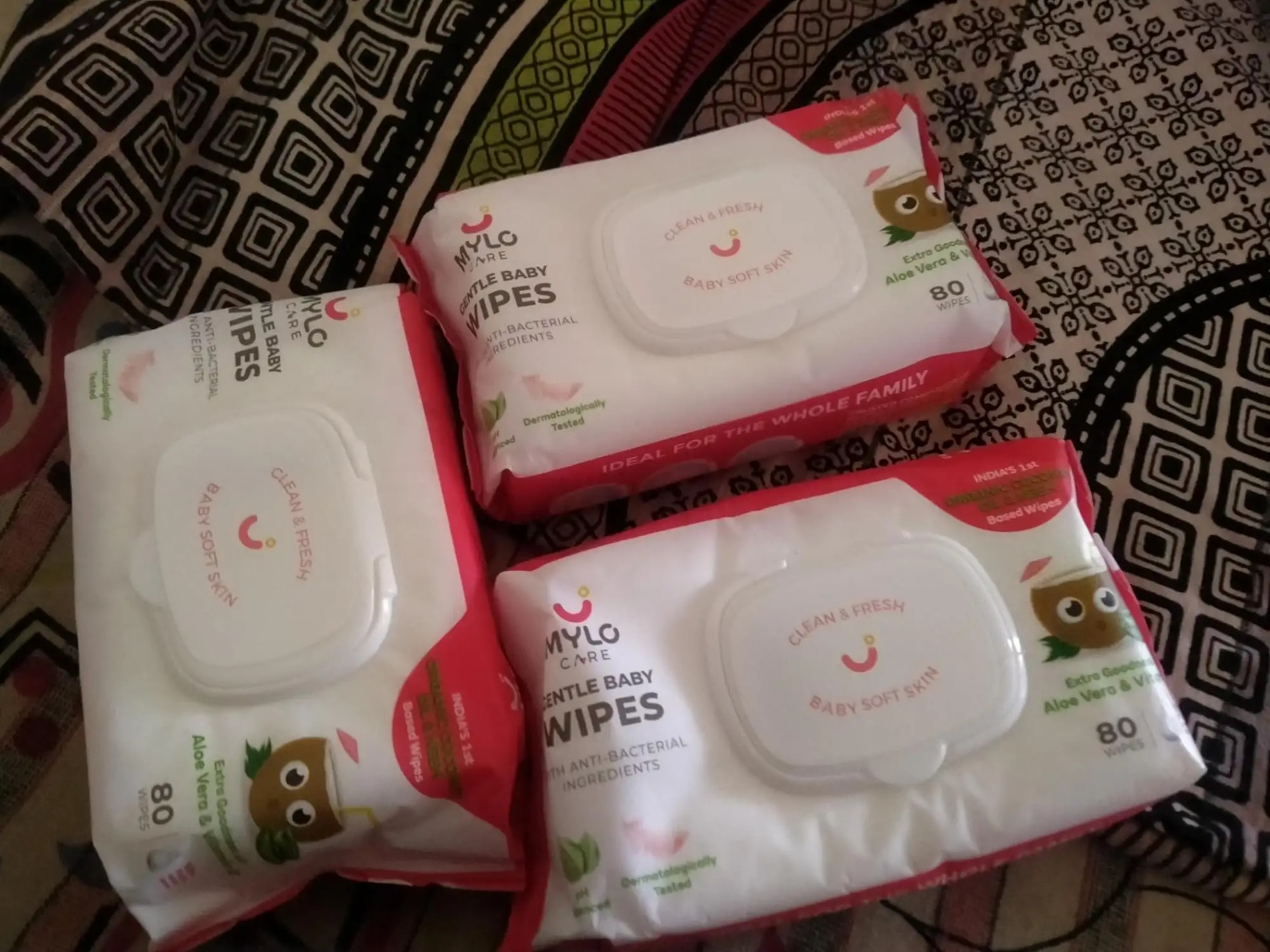 Gentle Baby Wipes With Lid - Organic Coconut Oil, Neem, Aloe Vera and Vitamin E | 98% Pure Water | Dermatologically Tested (Pack of 6) - 72 Wipes Per Pack