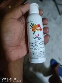 Stretch Marks Kit - Removes Scars | Made with Natural Ingredients | Tightens Skin - (1 Stretch Mark Oil - 100 ml, 2 Stretch Marks Cream - 100ml each)