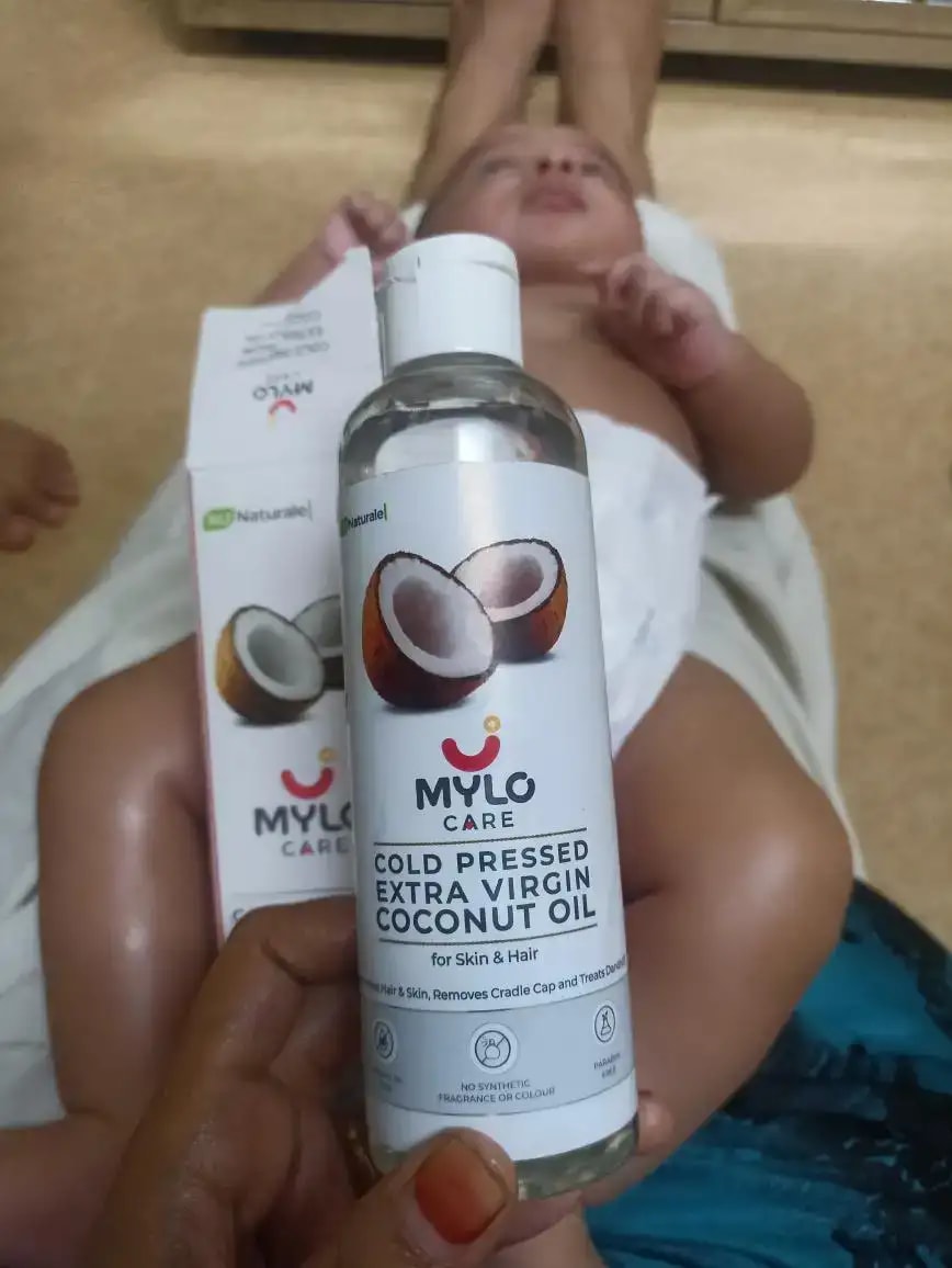 Cold Pressed Extra Virgin Coconut Oil for Skin & Hair - Nourishes Skin Deeply | Reduces Dandruff | Strengthens Hair | Soothes Baby's Rashes - 200 ml