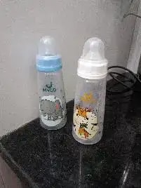 2-in-1 Baby Feeding Bottle | BPA Free with Anti-Colic Nipple & Spoon | Easy Flow Neck Design - Lion & Giraffe 125ml & 250ml