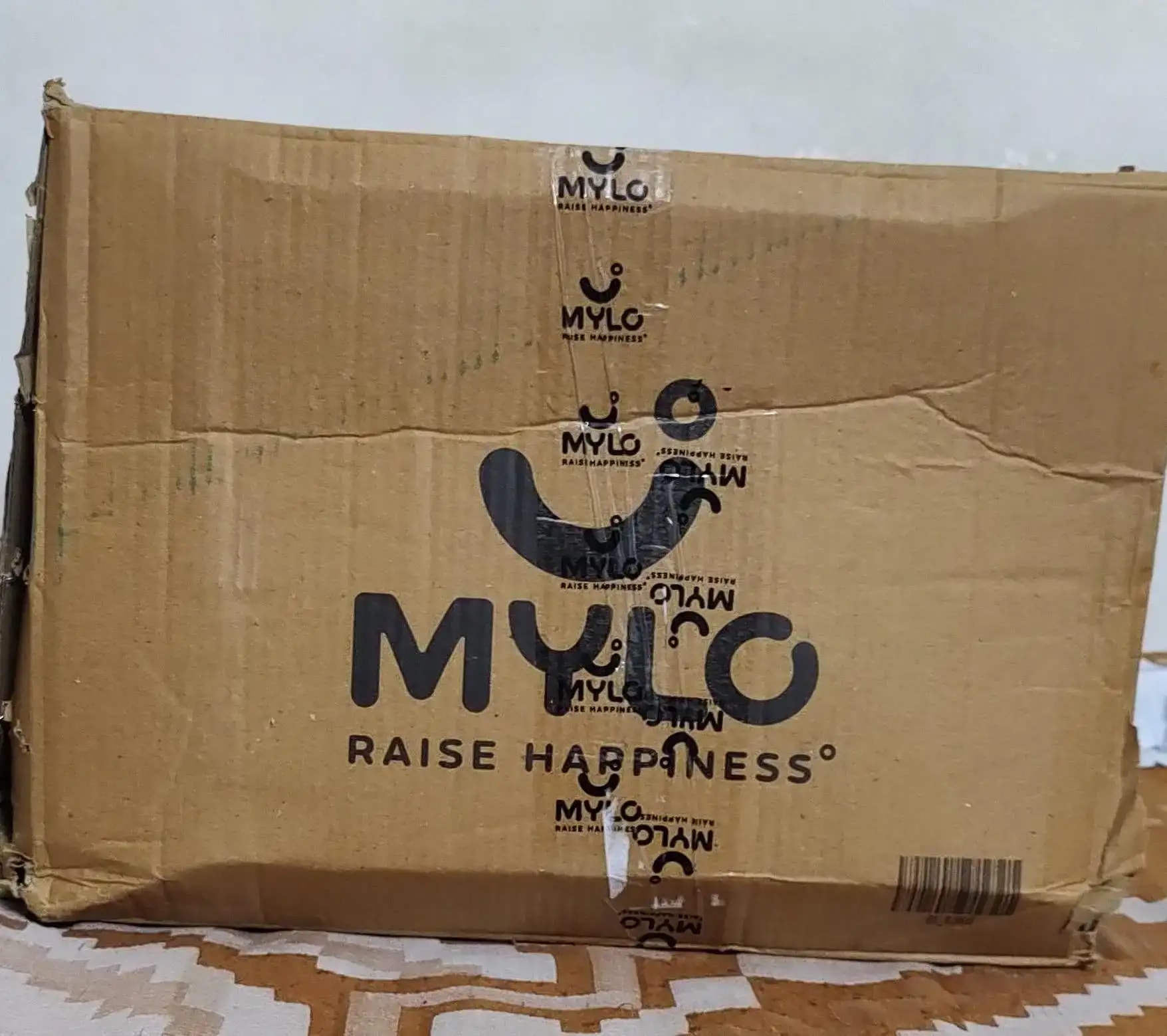 Mylo Baby New Born Diaper Pants | Up to 5Kgs | with Wetness Indicator | 92 Count
