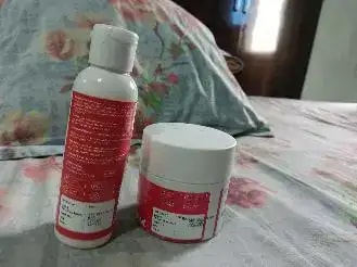 Stretch Marks Kit - Removes Scars | Made with Natural Ingredients | Tightens Skin - (1 Stretch Mark Oil - 100 ml, 2 Stretch Marks Cream - 100ml each)