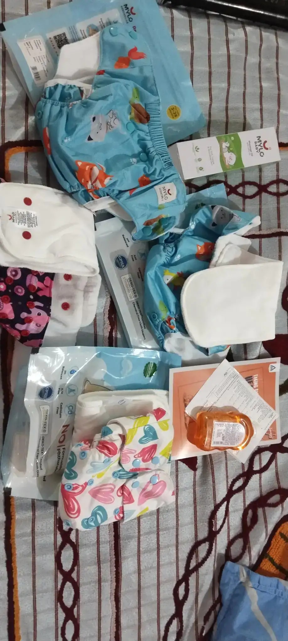 Adjustable Washable & Reusable Cloth Diaper With Dry Feel, Absorbent Insert Pad (3M-3Y) Prevents Rashes - Floral Spring - Pack of 1