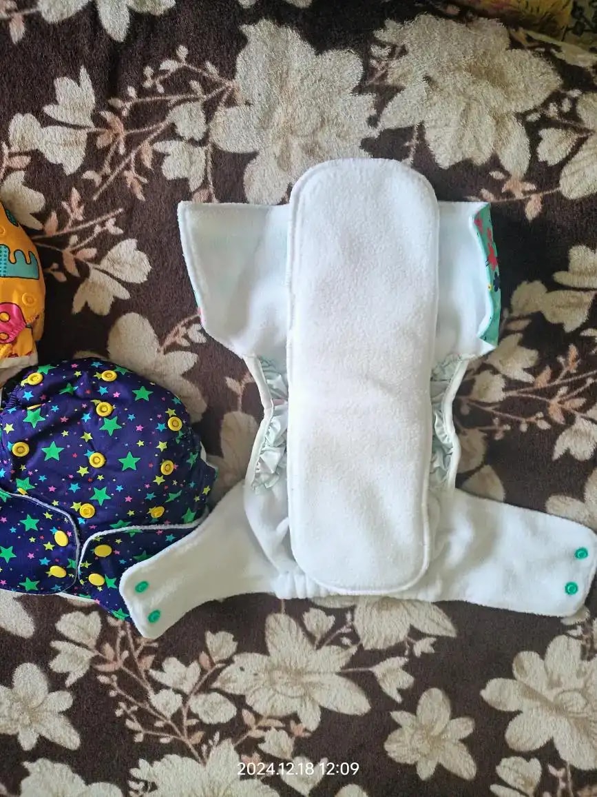 Adjustable Washable & Reusable Cloth Diaper With Dry Feel, Absorbent Insert Pad (3M-3Y) Prevents Rashes - Floral Spring - Pack of 1