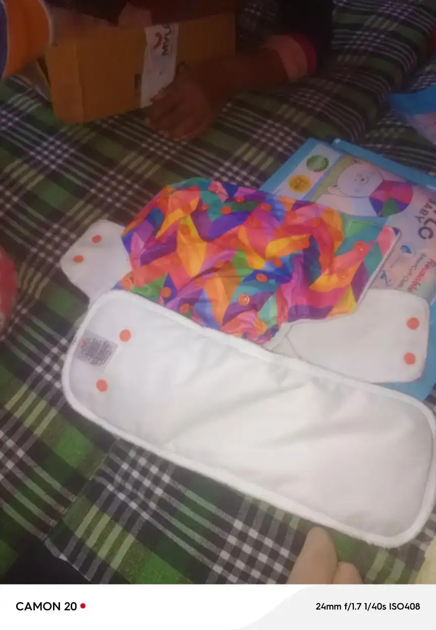 Adjustable Washable & Reusable Cloth Diaper With Dry Feel, Absorbent Insert Pad (3M-3Y) Prevents Rashes - Floral Spring - Pack of 1