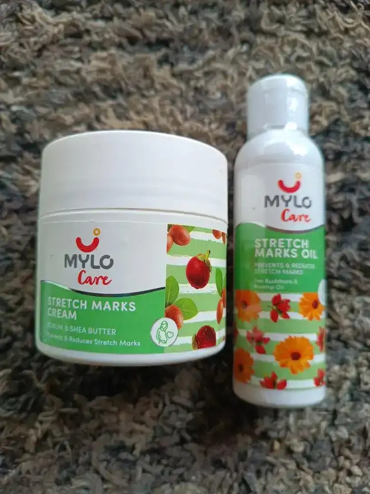 Stretch Marks Kit - Removes Scars | Made with Natural Ingredients | Tightens Skin - (1 Stretch Mark Oil - 100 ml, 2 Stretch Marks Cream - 100ml each)